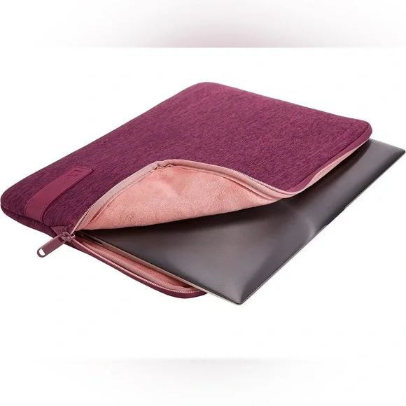 Case Logic Other Brand New Case Logic Reflect Laptop Sleeve